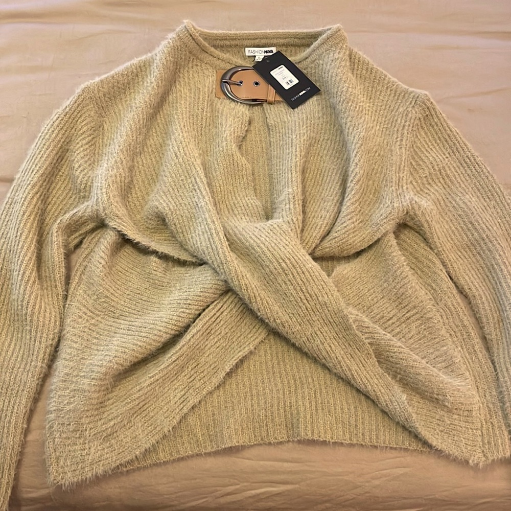 Women’s beige sweater